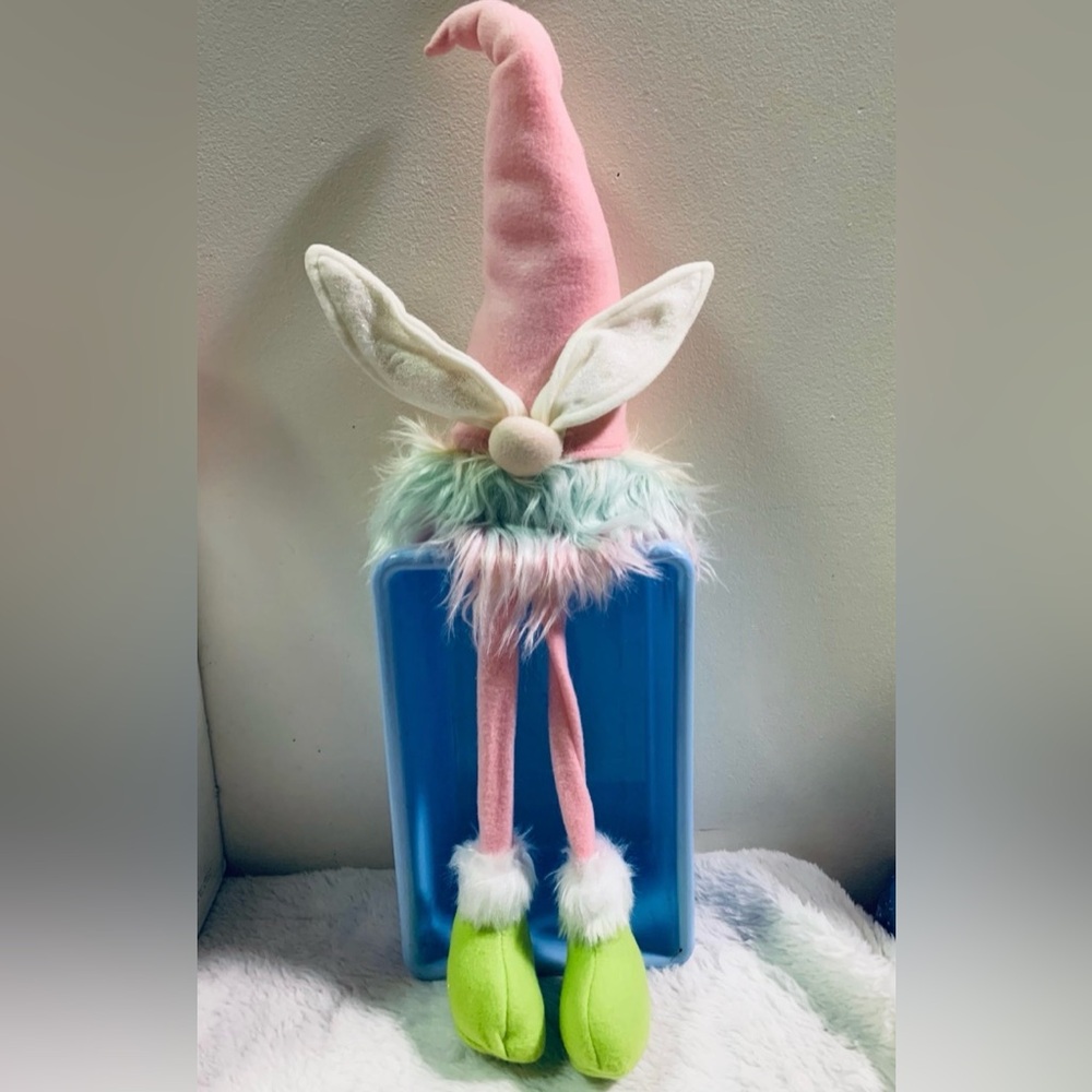 Burton Pink Bunny Gnome Hat with Mint Fur and Lime Booties